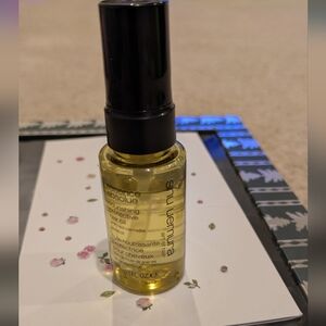 Shu Uemura Essence Absolue Hair Oil